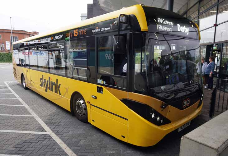 Kinchbus Alexander Dennis Enviro200MMC 147 Skylink